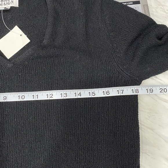 Chico's Design Women’s Sz  1 (S) Black V-Neck Ashley Pullover Knit Sweater NWT - Picture 7 of 10